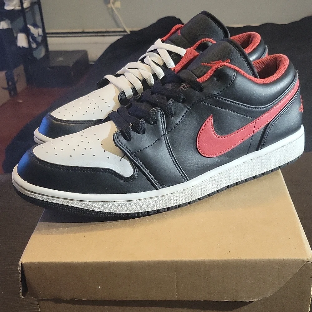 Air Jordan 1 Low 
